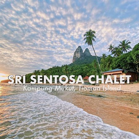Sri Sentosa Chalet Kampong Mukut Exterior photo